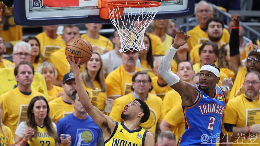 迎战亚历山大 哈利伯顿空中拉杆得分 迎战亚历山大 哈利伯顿空中拉杆得分