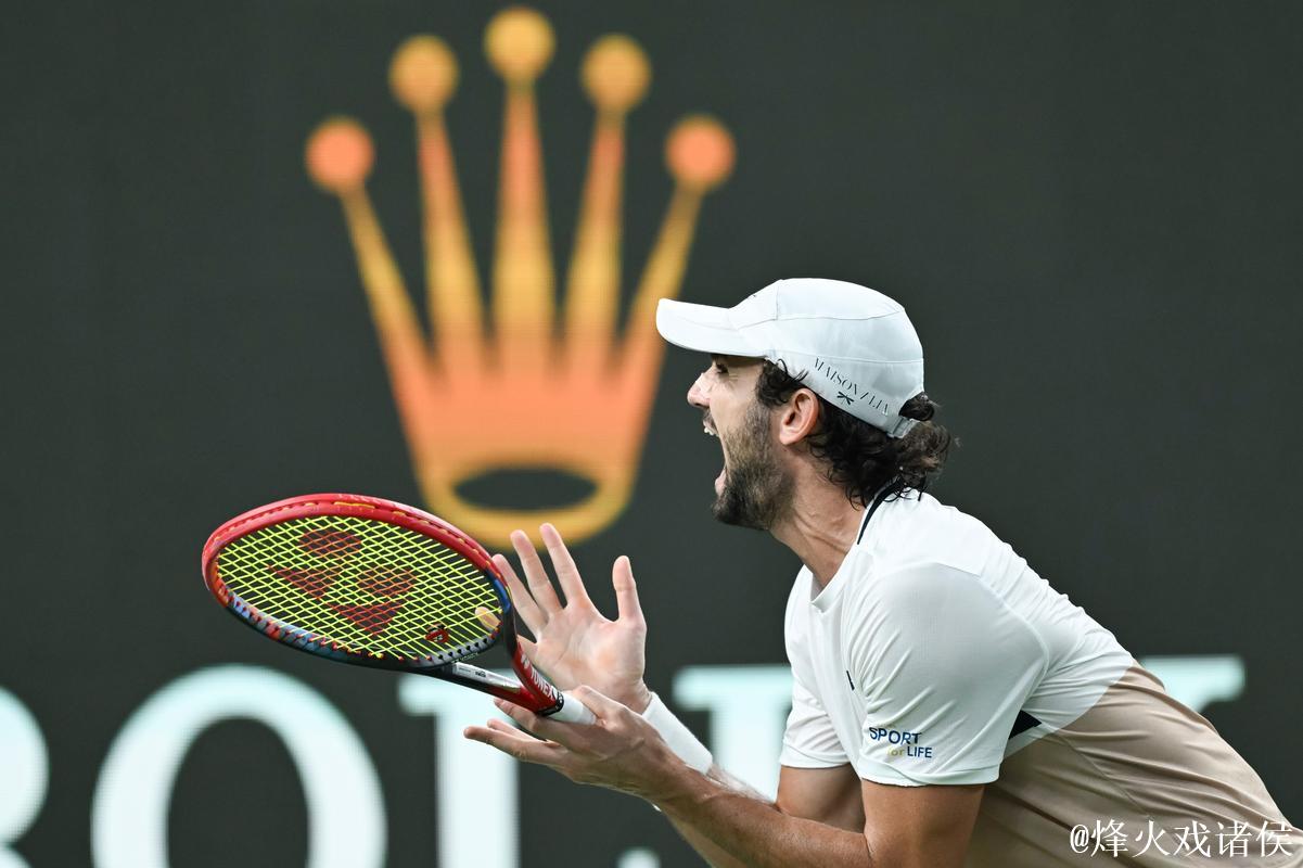 瓦舍罗2-1逆转林德克内希 首夺上海大师赛冠军 瓦舍罗2-1逆转林德克内希 首夺上海大师赛冠军