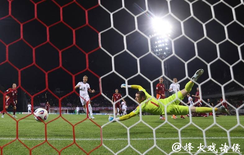 “备战世界杯2026：各大球队争锋逐鹿”